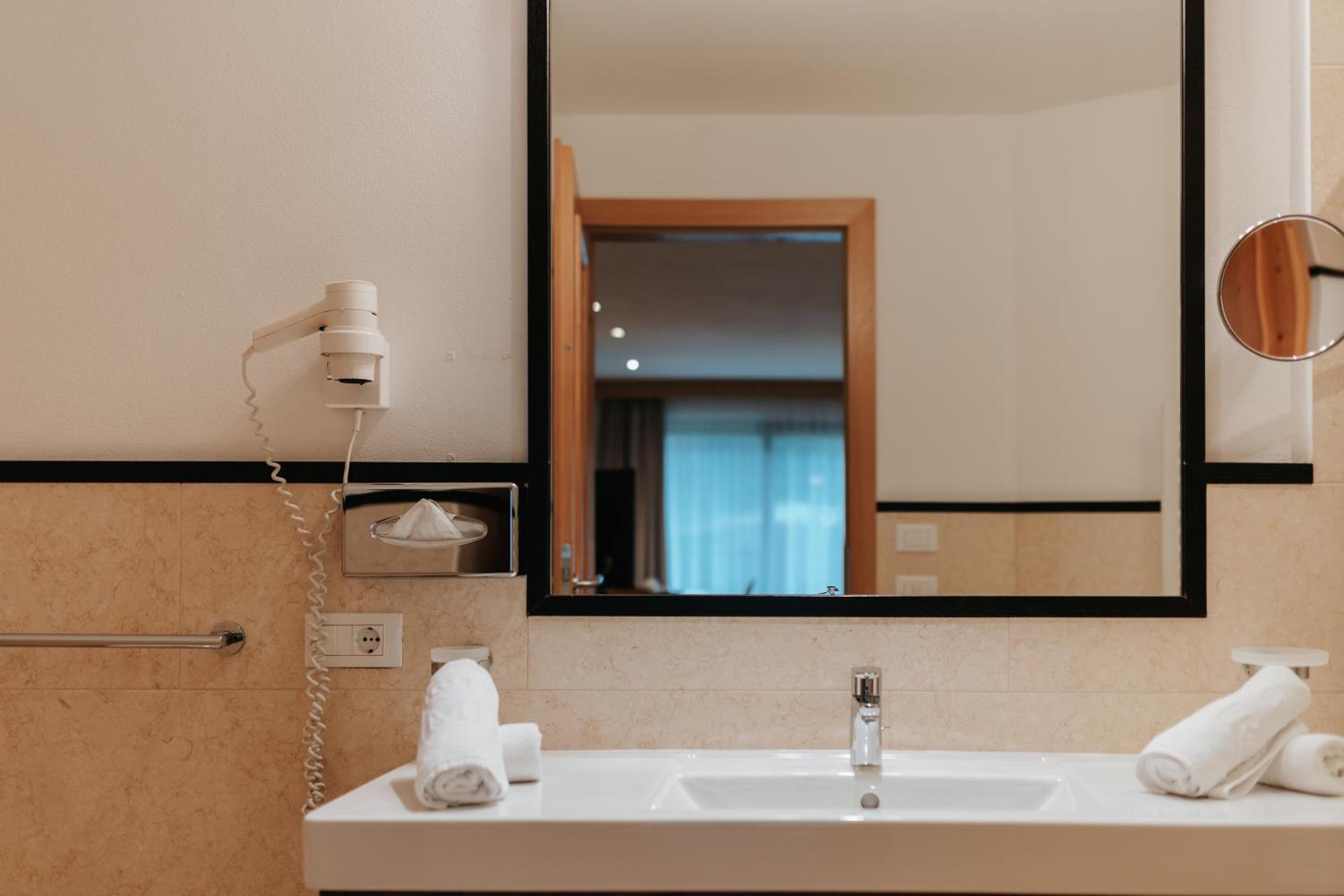 B&B Hotel Mirabel Ортизеи Номер фото